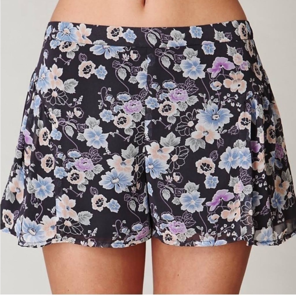 Free People Navy Blue Flowy Floral Shorts 6
